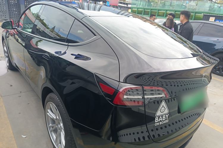 Used Tesla Model Y 2022 Rear-Wheel-Drive Version
