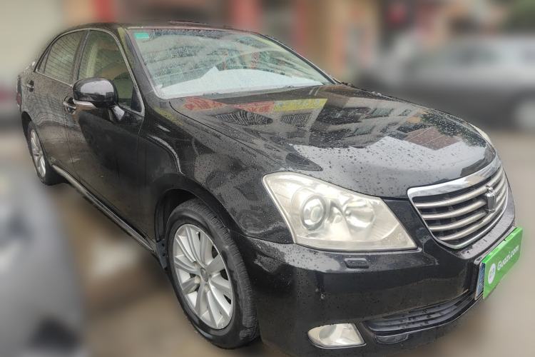 Used Toyota Crown 2010 2.5L Royal Front Right 45 Deg