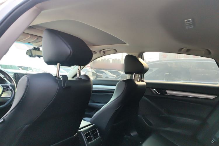 Used Honda Accord 2018 260TURBO Elite Edition China VI Headliner