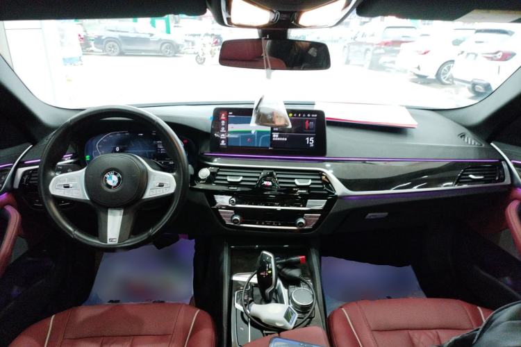 Used BMW 5 Series 2022 Second Facelift 525Li M Sport Package