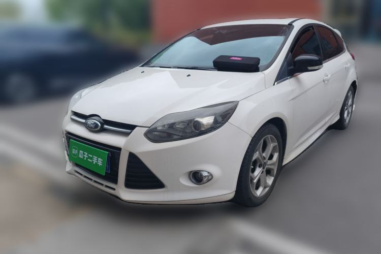 Used Ford Focus 2012 Hatchback 2.0L Manual Luxury Sport Model