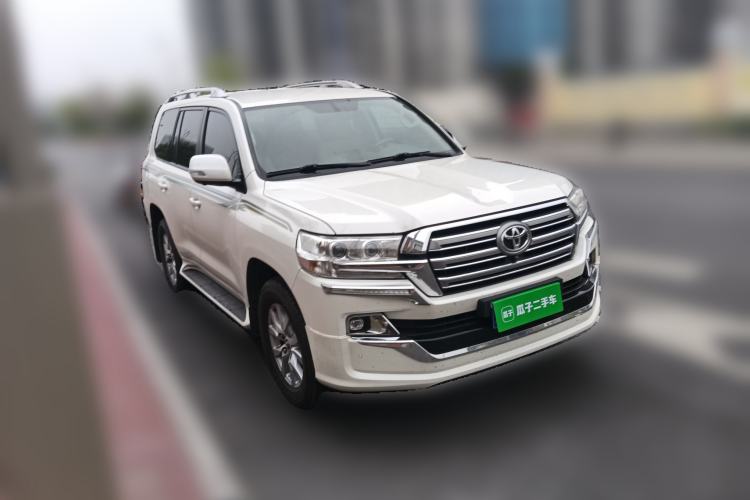 Used Toyota Land Cruiser 