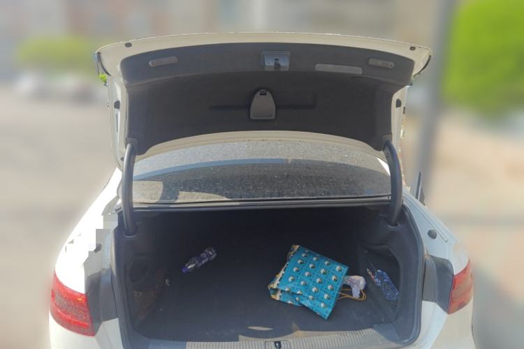 Used Audi A4L 2017 Plus 40 TFSI Ambition Model
