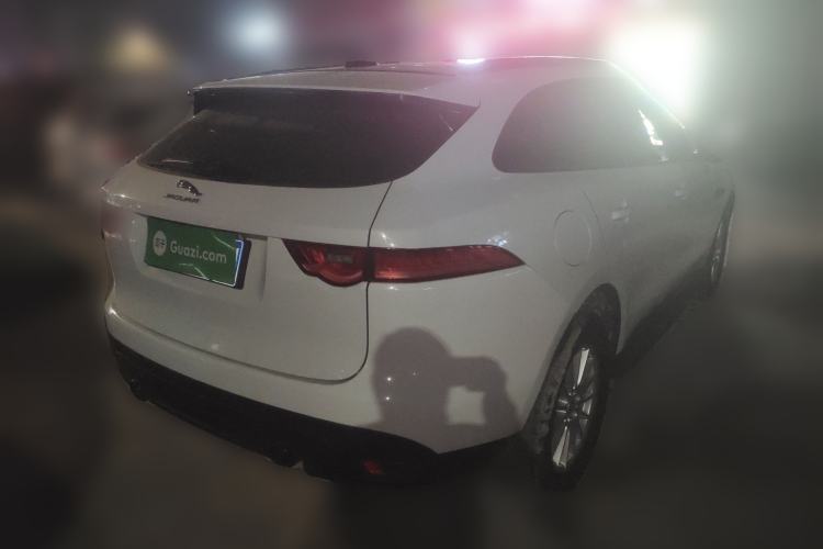 Used Jaguar F-PACE 2018 2.0T Two-Wheel Drive Urban Deluxe Edition