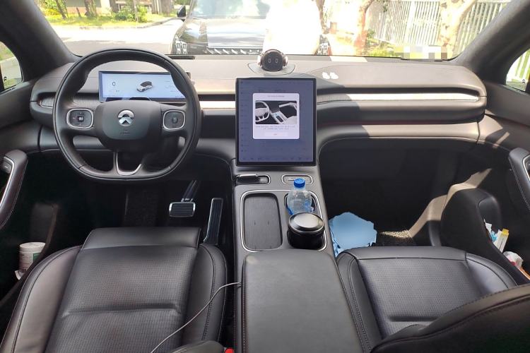 Used Nio ES6 2023 75 kWh
