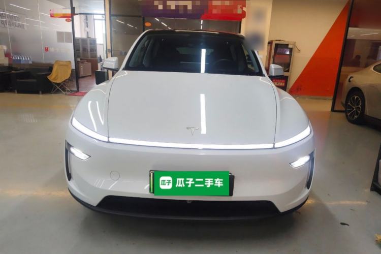 Used Tesla Model Y 2025 Long-Range All-Wheel Drive First Edition
