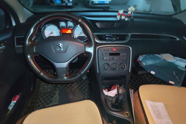 Used Peugeot 308 2014 Enjoy Edition Classic 1.6L Manual YouShang Model
