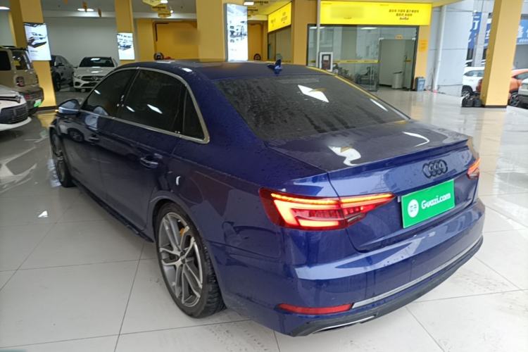 Used Audi A4L 2019 40 TFSI Ambition China VI