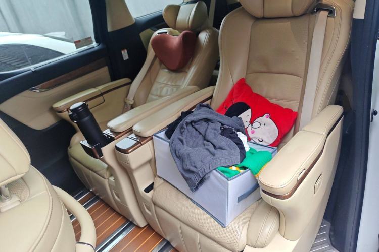 Used Toyota Alphard 2018 3.5L Prestige Edition Left Rear Seat