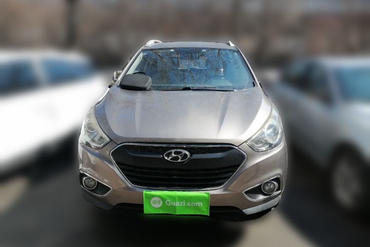 Used Hyundai ix35 2013 2.0L Automatic Two-Wheel Drive Smart GLS China IV Standard Front