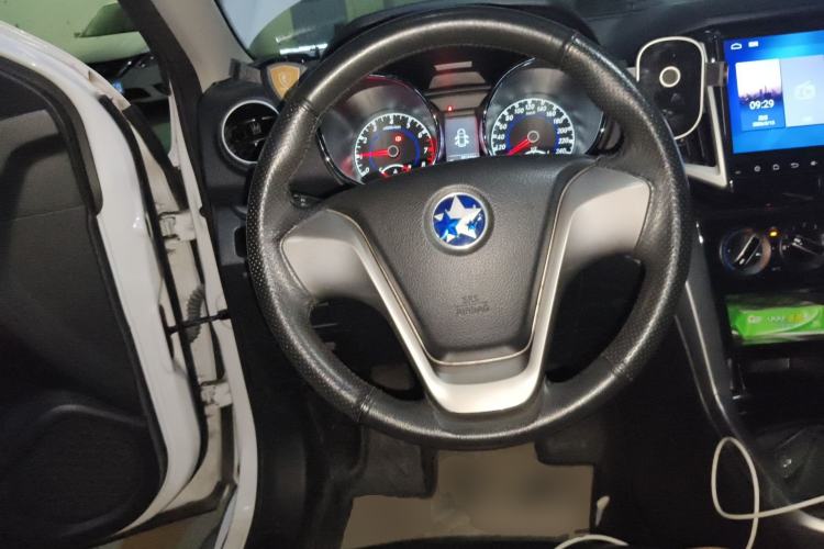 Used Venucia T70 2016 1.6L Manual Ruixing Edition Steering Wheel