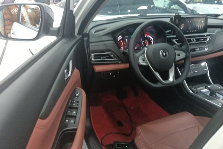 Used CHANGAN CS75 2024 Enjoyment Edition 1.5T DCT Prestige Model
