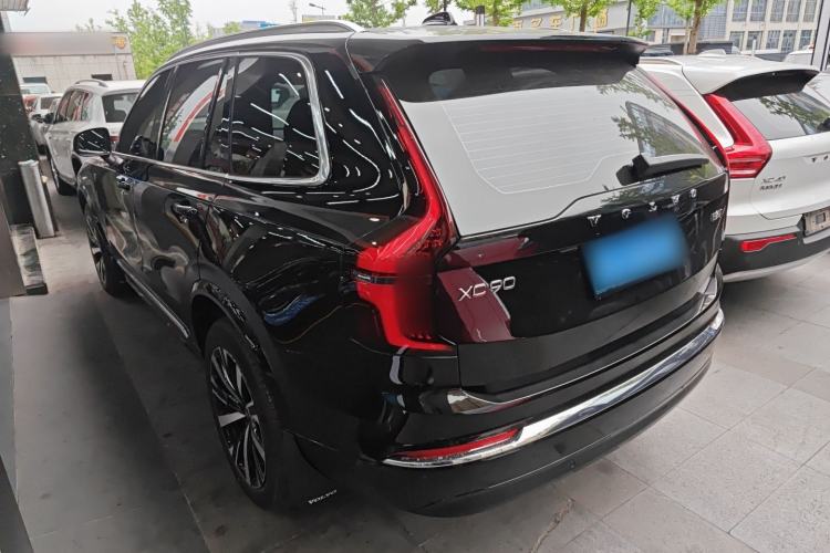 Used Volvo XC90 2025 Facelifted B5 Zhiyi Luxury Edition 5 Seats