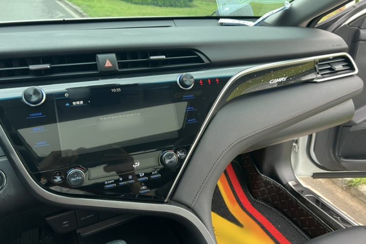 Used Toyota Camry 2019 Revised Version 2.5G Luxury Edition Interior 10