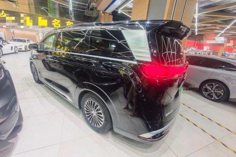 Used Denza D9 2024 DM-i 980 Four-Wheel Drive Prestige Model