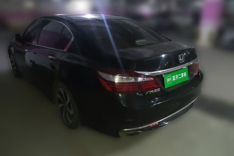 Used Honda Accord 2016 2.4L Luxury Edition
