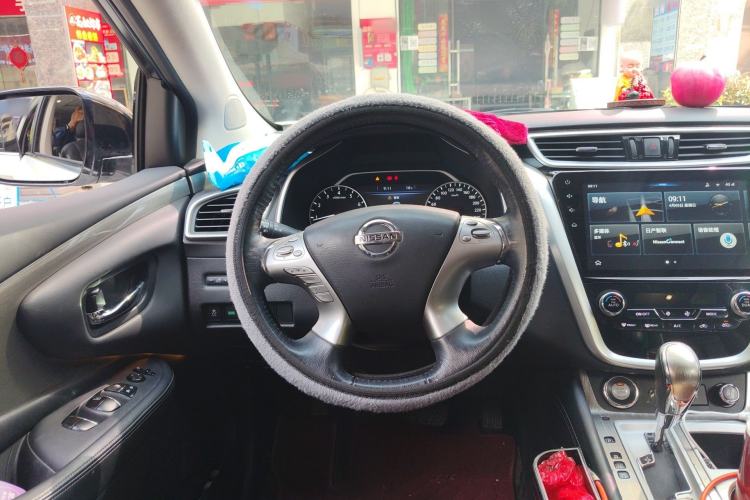 Used Nissan Murano 2019 2.5L XL Two-Wheel Drive Smart Connect Luxury Edition China VI Standard