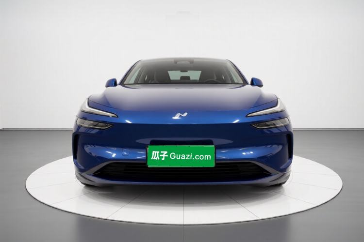 Used ONVO L60 2024 60 kWh All-Wheel Drive