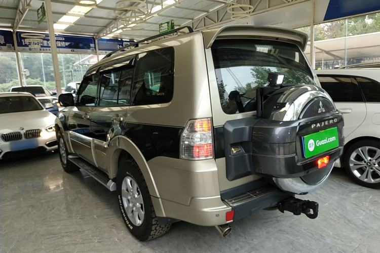 Used Mitsubishi Pajero 2018 3.0L Automatic Standard Edition