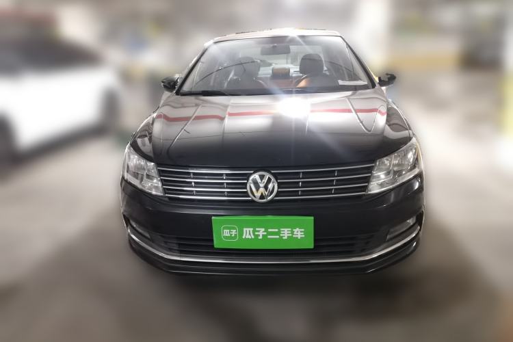 Used Volkswagen Lavida 2017 1.6L Automatic Comfort Edition
