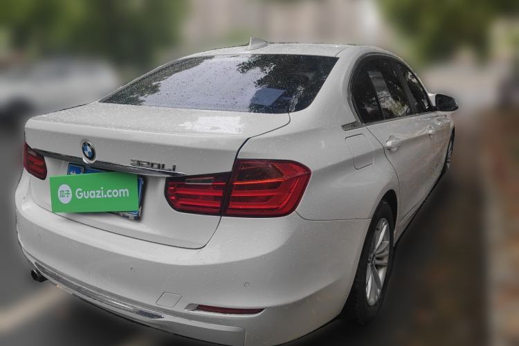 Used BMW 3 Series 2015 320Li Fashion Model Rear Right 45 Deg