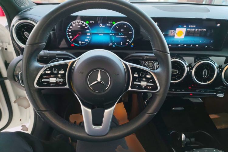 Used Mercedes-Benz A-Class 2022 Restyled A 200 L Sport Sedan Fashion Version