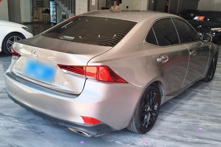 Used Lexus IS 2017 300 FENGSHANG Edition