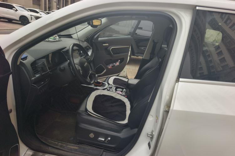 Used Haval H6 2017 Blue Label 1.5T Automatic Two-Wheel Drive ZhiShang Model