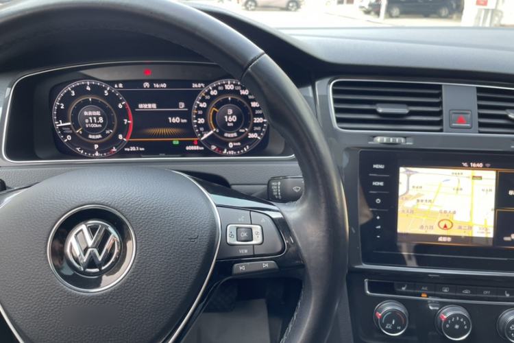 Used Volkswagen Golf 2020 Zhiai Edition 280TSI DSG Luxury Model Interior 14