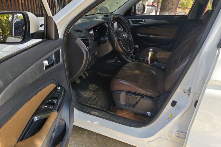 Used Changan CS75 2017 Shangku Edition 1.5T Manual ZhiXiang Model