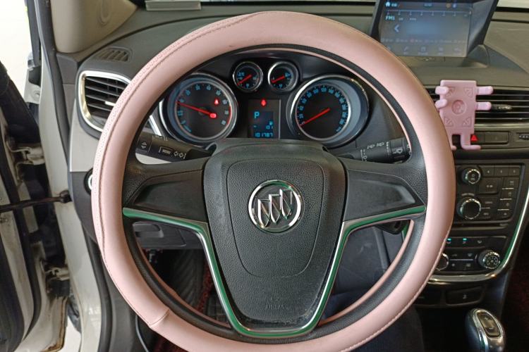 Used Buick Encore 2015 1.4T Automatic Two-Wheel Drive Urban Elite Version