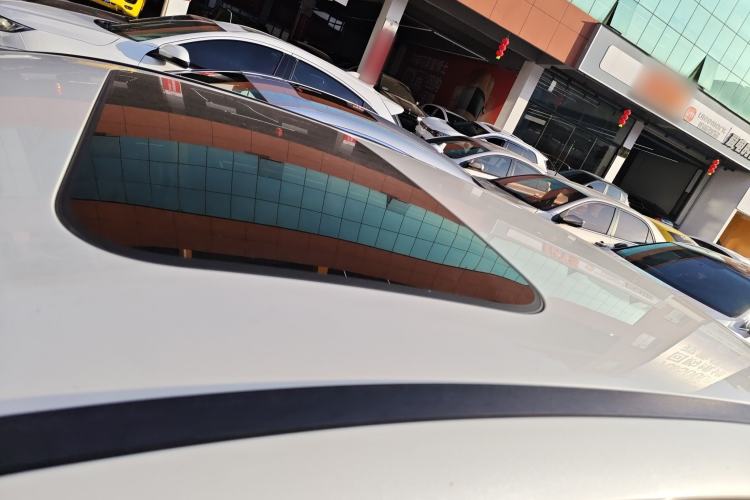 Used Mercedes-Benz E-Class 2019 E 260 L Sport Edition Roof