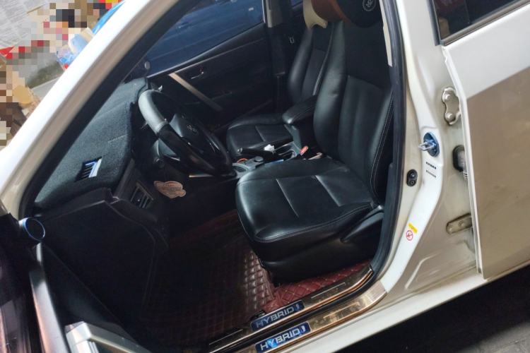 Used Toyota Corolla 2016 Dual-Engine 1.8L E-CVT Pioneer Edition