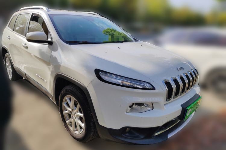 Used Jeep Cherokee 2017 2.0L Superior Edition