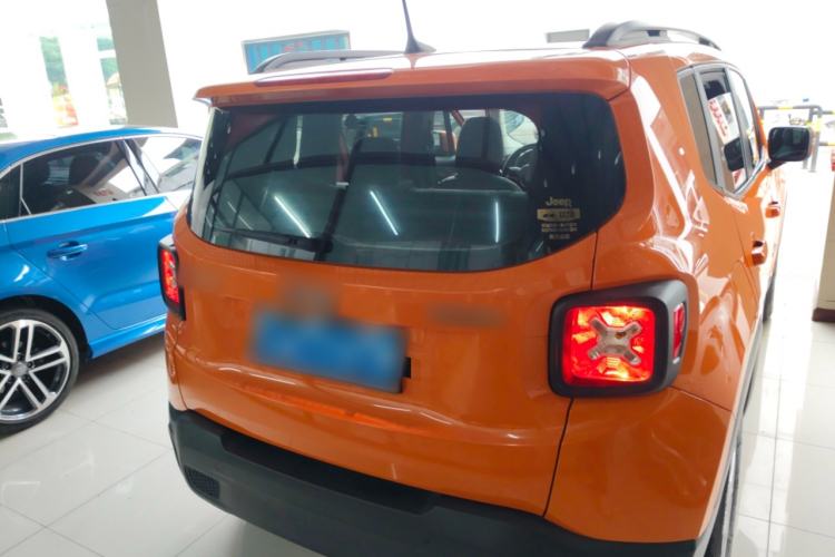 Used Jeep Renegade 2019 220T Automatic Leading Edition Rear