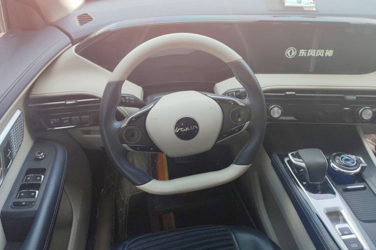 Used Dongfeng Aeolus Huge 2022 Mach Dual-Motor 1.5T MHD Dare-to-Dream Edition