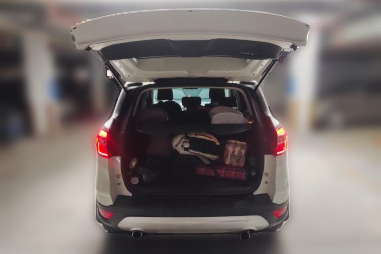 Used Ford Kuga 2017 EcoBoost 180 Two-Wheel-Drive Tiger Leap Model Trunk