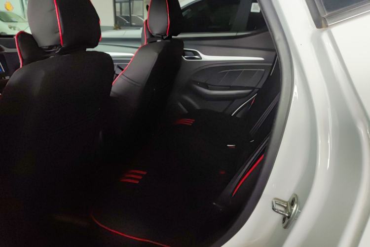 Used MG ZS 2018 1.5L Automatic Luxury Edition China V Standard
