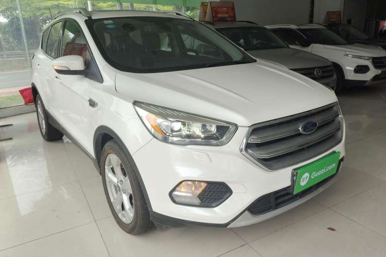 Used Ford Kuga 2018 Facelifted EcoBoost 180 Two-Wheel Drive Luxury Wing Edition
