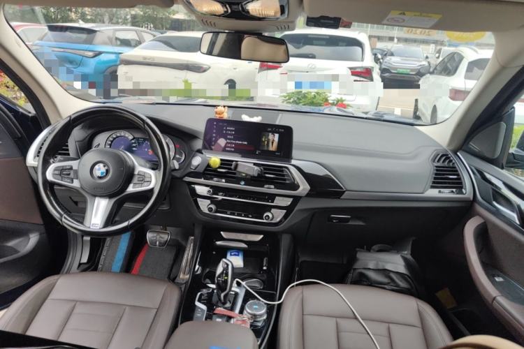 Used BMW X3 2018 xDrive25i M Sport Package China V Center Console