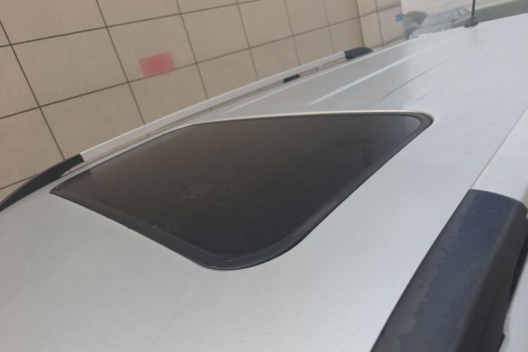 Used CHANGAN KAICHENG Oushang A600 2016 1.5L Manual Luxury 7-Seater Roof