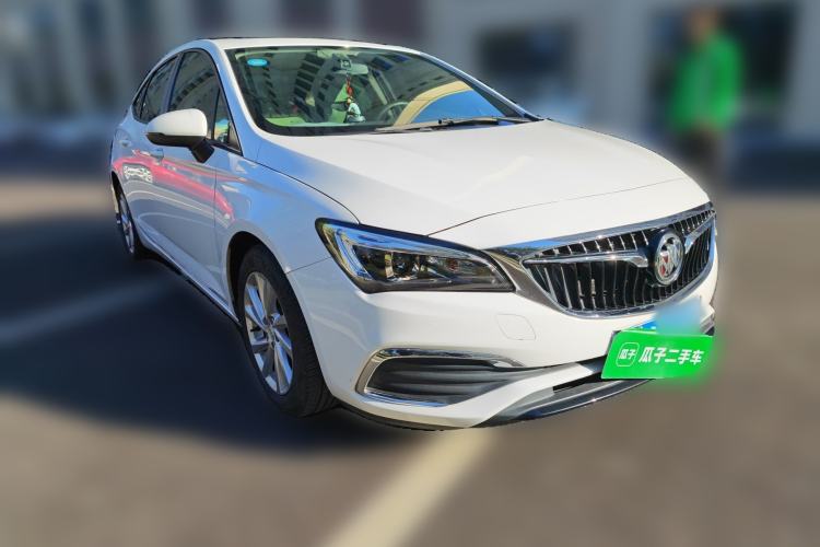 Used Buick Verano 2018 Sedan 15S Automatic Leading Model Front Right 45 Deg