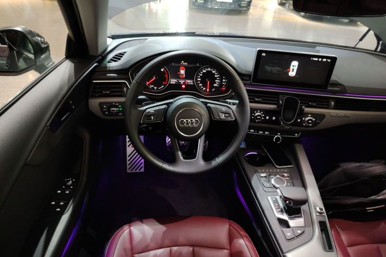 Used Audi A4L 2019 40 TFSI Ambition China VI
