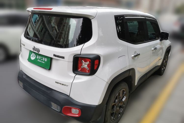 Used Jeep Renegade 2017 180T Automatic Kinetic Edition+ Rear Right 45 Deg