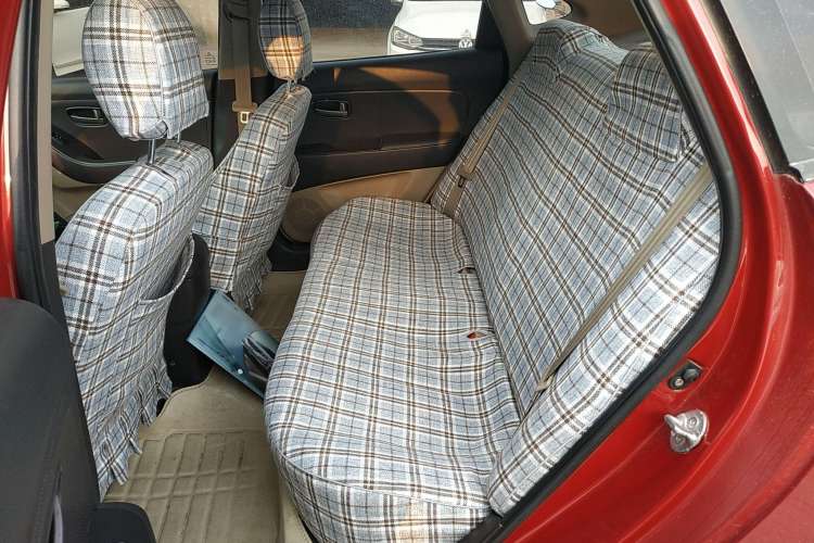 Used Hyundai Celesta 2015 1.6L Automatic Comfort Model
