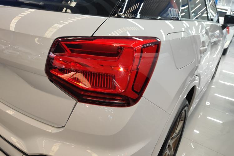 Used Audi Q2L 2023 35TFSI Fashion Dynamic Model Exterior 6