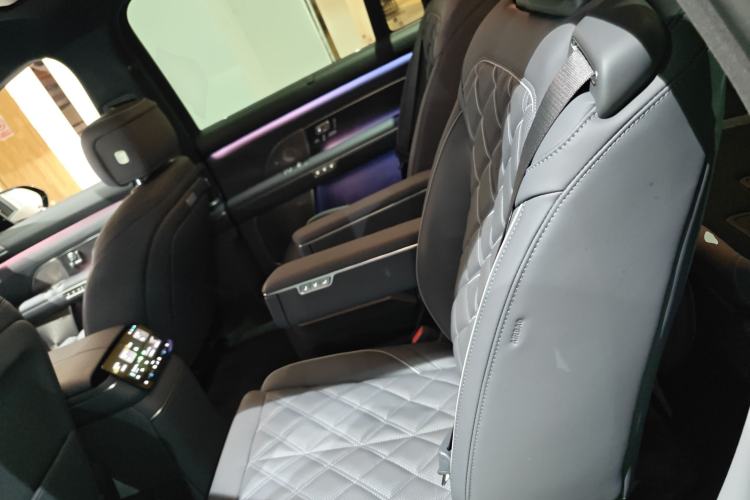 Used Nio ES8 2026 Model 6-seat Executive Luxury Edition Left Rear Seat