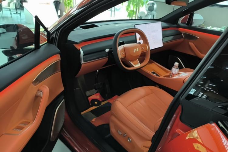 Used ONVO L60 2025 Model—60 kWh Rear-Wheel-Drive Version Driver Seat