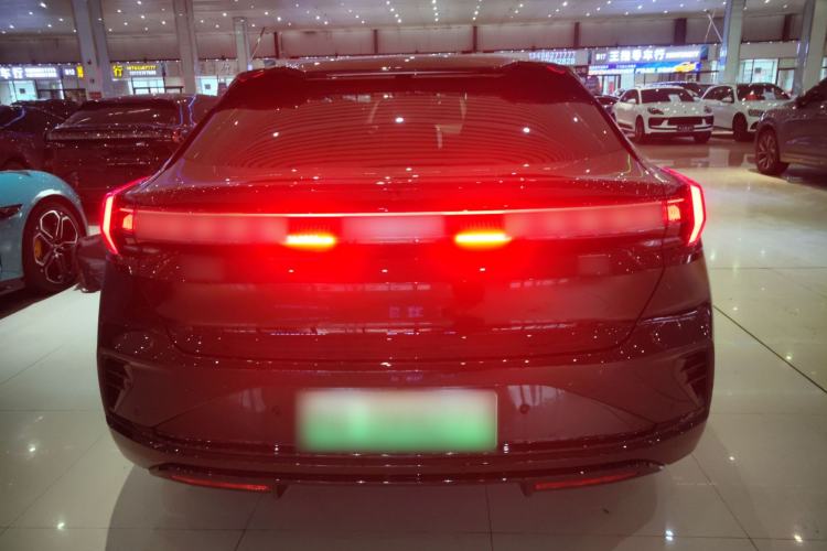 Used Zeekr 001 2026 Model 103° Four-Wheel Drive Ultra Version
