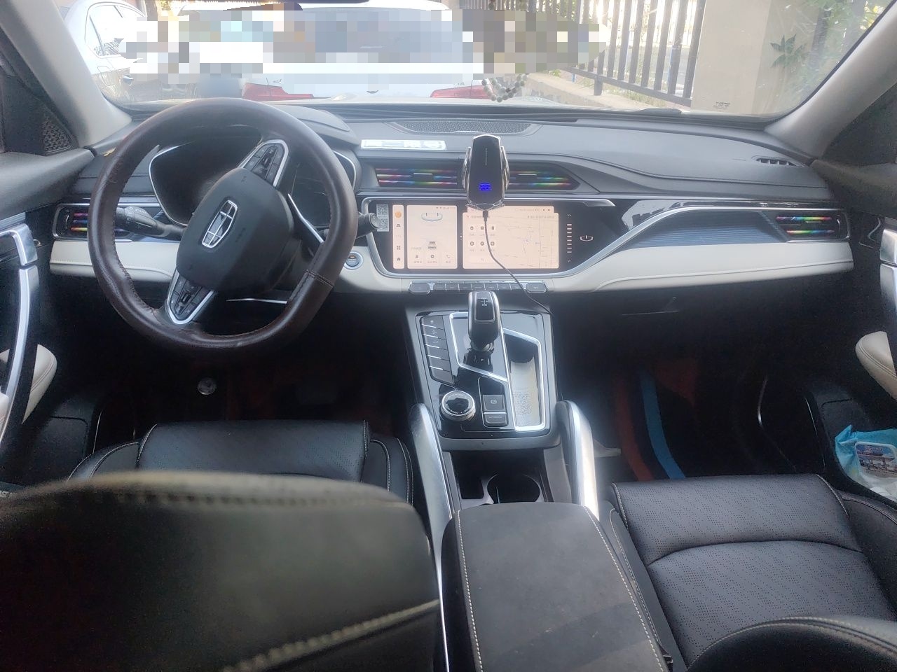 Geely Auto Emgrand X7 Sport 2022 Boyue X 1.8TD DCT ZhiZun Edition — снимка 9
